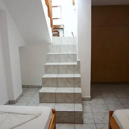 Charoula Apartment Naousa (Paros)